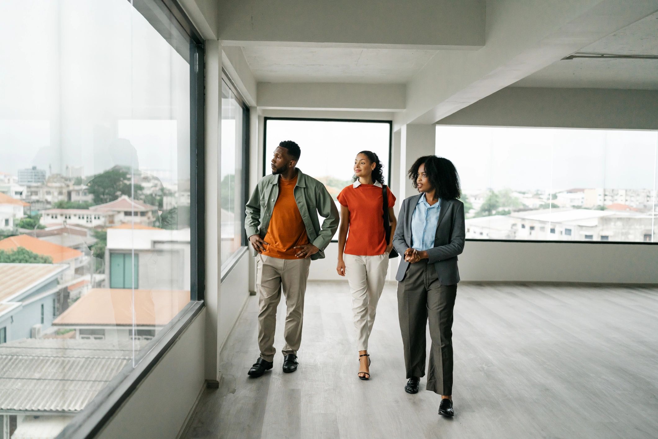 Real estate consultation in a professional office
